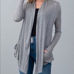 Loose pocket detail cardigan